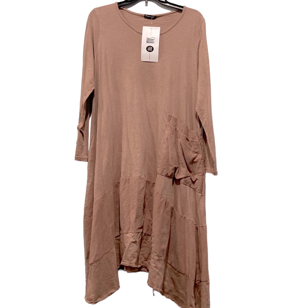 Saga Italy sustainable Lagen Look crunchy mom dress. NWT